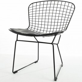 Réplica da cadeira Bertoia em aço preto por Harry Bertoia